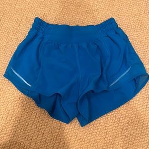 Lululemon 2.5 Hotty Hot Shorts